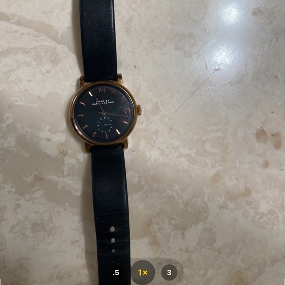 Marc Jacobs Watch - Picture 3 of 6